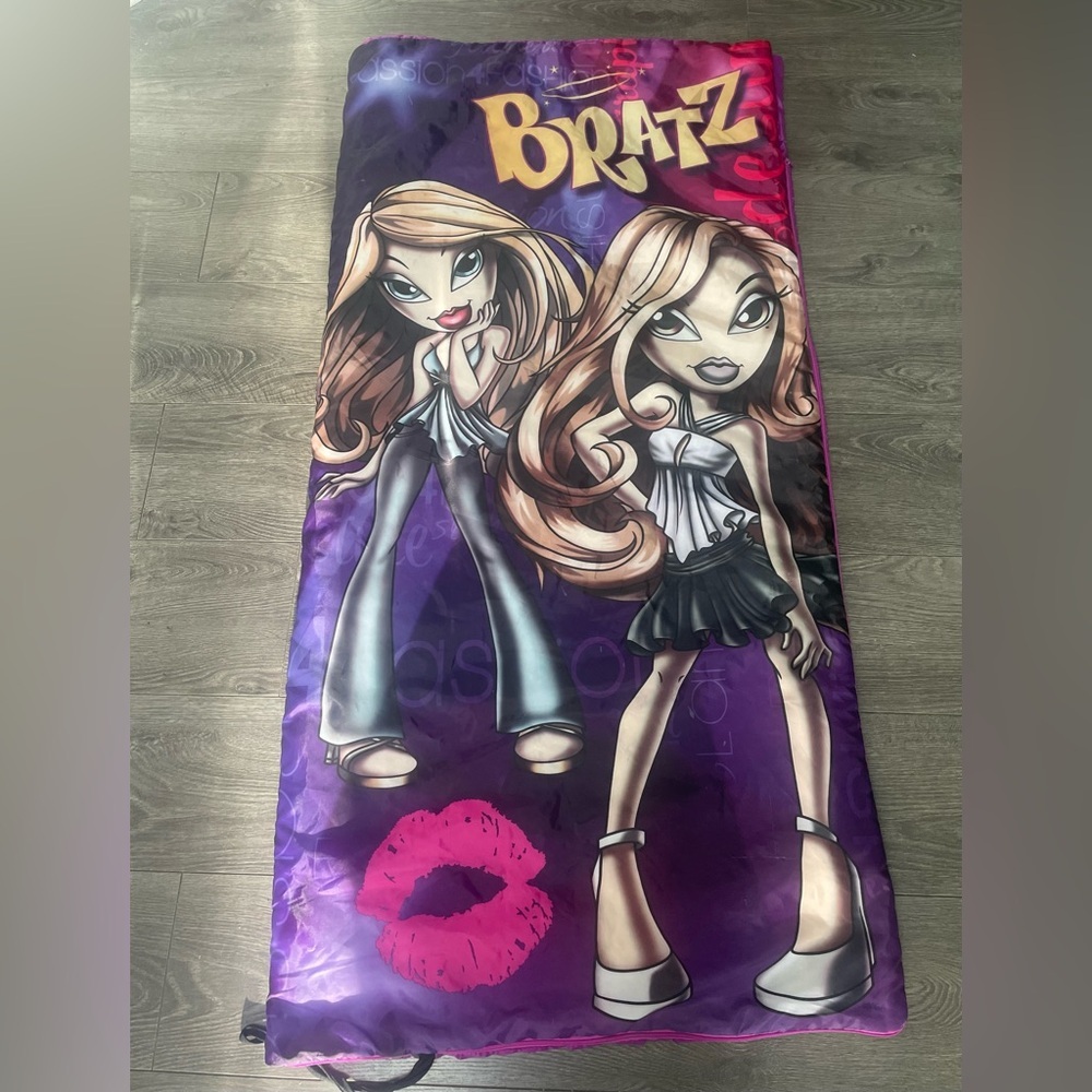 Vintage BRATZ Sleeping Bag "Slumber Party"